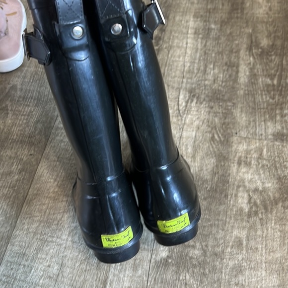 EUC YOUTH girls tall black rain boots - Picture 4 of 4